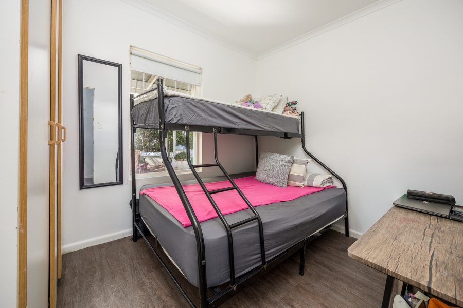 3 Bedroom Property for Sale in Zevenzicht Western Cape